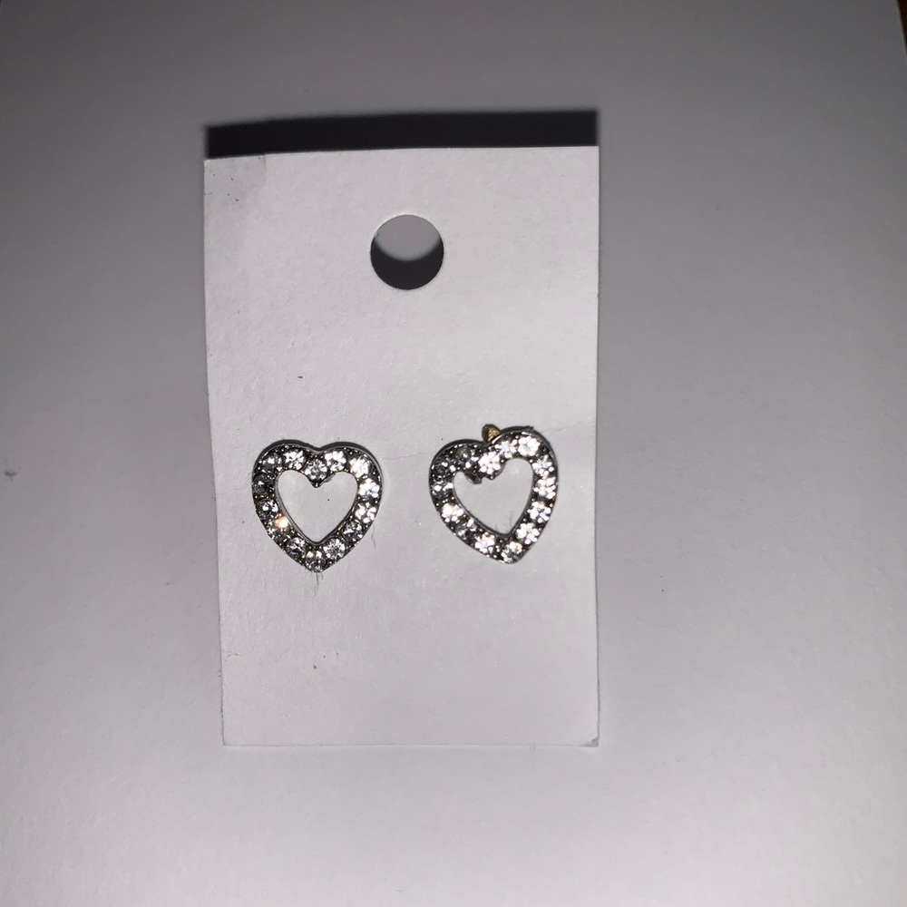 earrings - Picture 3 of 3